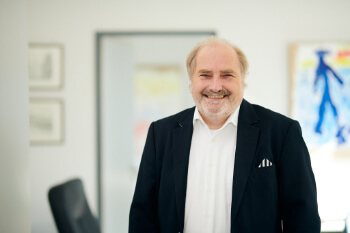 Dr. York Winkler bei der WADV Schuldnerberatung